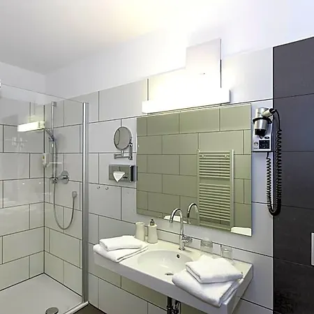 Am Hotel