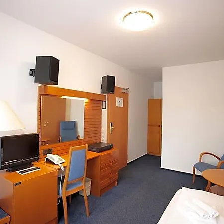 Hotel Am 3*
