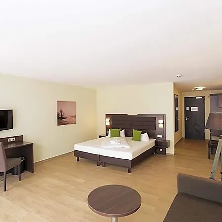 Am Hotel 3*
