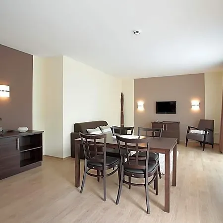 Hotel Am 3*