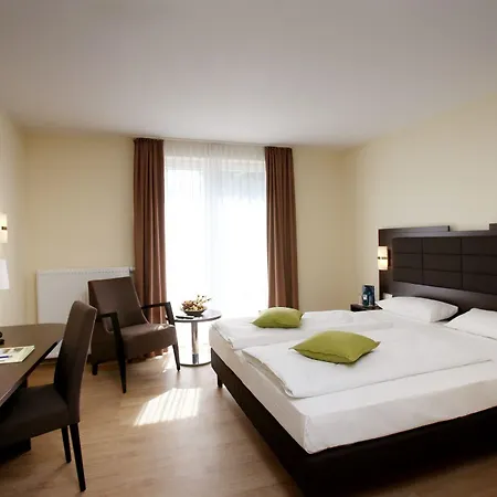 Am Hotell 3*